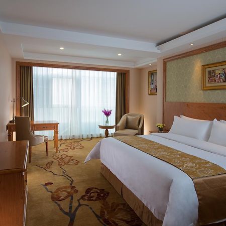 Vienna Hotel - Da Ju Yuan Branch Shenzhen Dış mekan fotoğraf