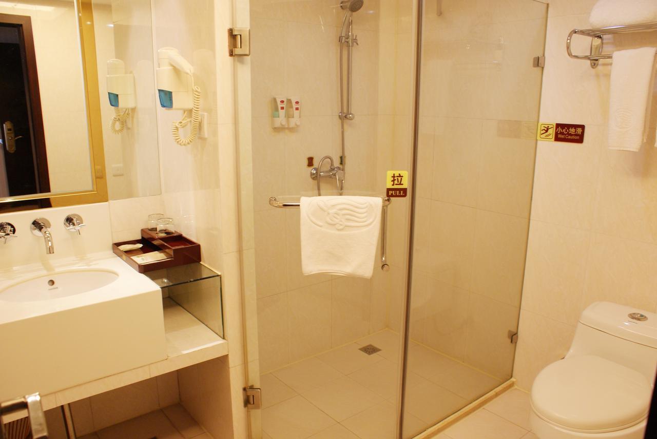Vienna Hotel - Da Ju Yuan Branch Shenzhen Dış mekan fotoğraf