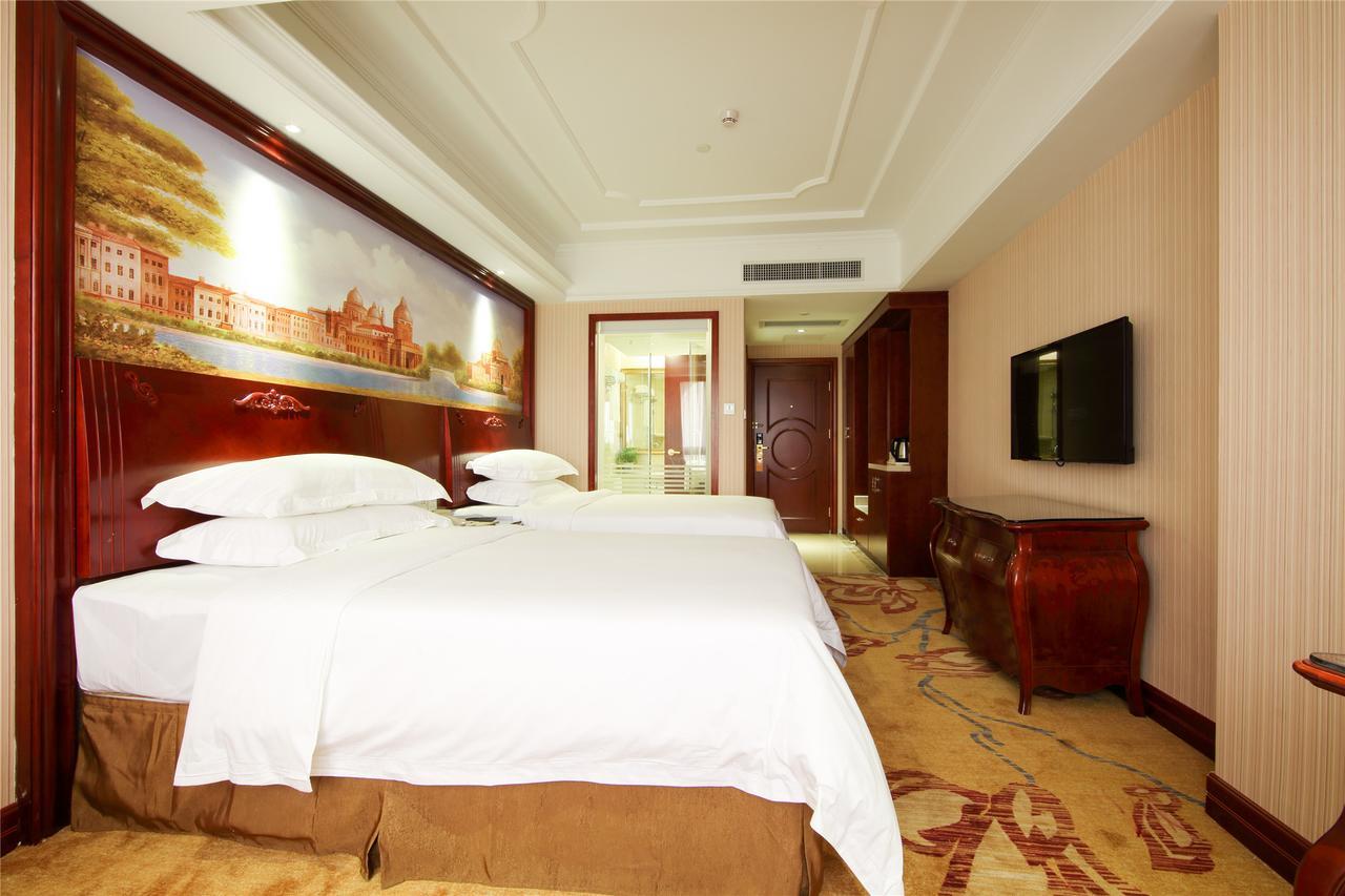 Vienna Hotel - Da Ju Yuan Branch Shenzhen Dış mekan fotoğraf