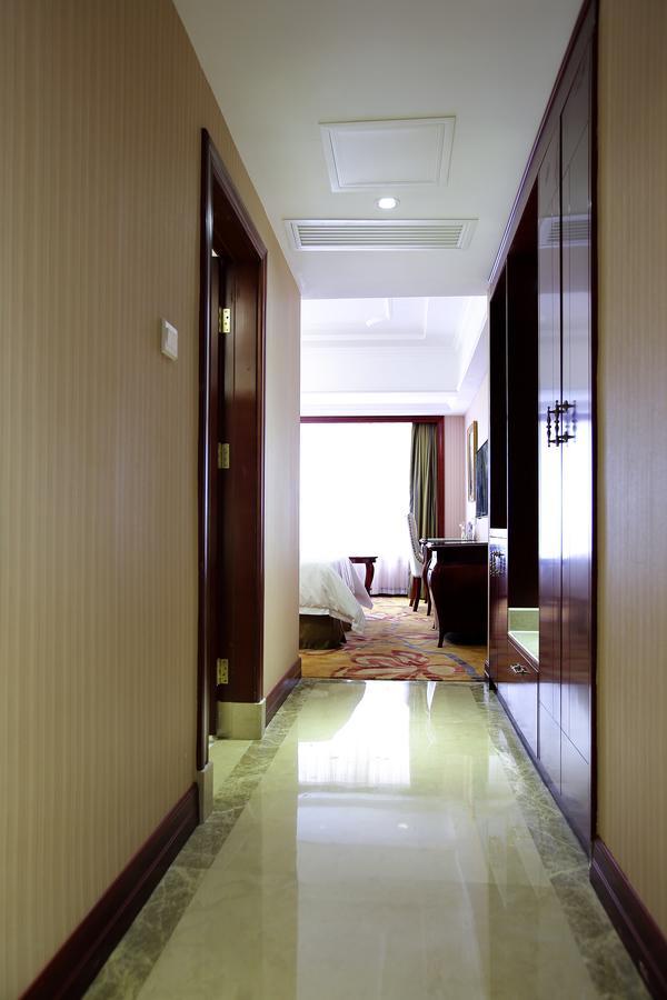 Vienna Hotel - Da Ju Yuan Branch Shenzhen Dış mekan fotoğraf