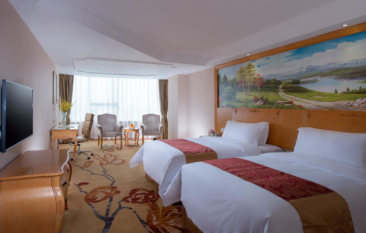 Vienna Hotel - Da Ju Yuan Branch Shenzhen Dış mekan fotoğraf